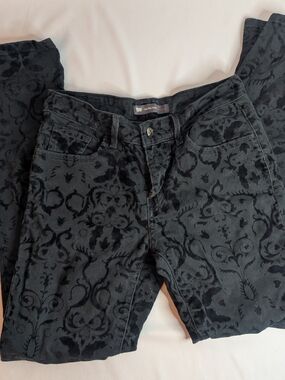 Women's Levi's Black Floral Velvet-Print Skinny Jeans